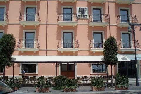 Palazzo Foti Hotel Crotone Eksteriør billede